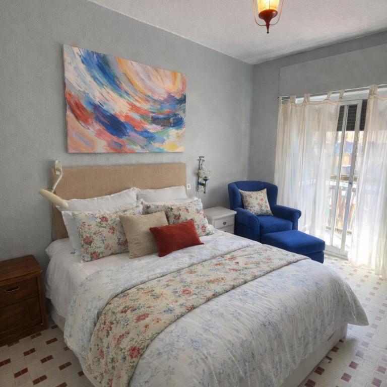 Apartamento en el centro - Three-Bedroom Apartment - 3