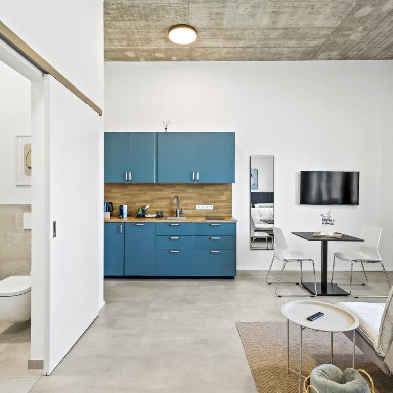 SKYRISE Apartments mit Küche, WLAN & Parkplatz - ruhige Lage - Studio - 6