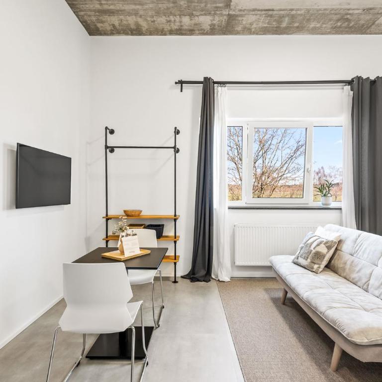 SKYRISE Apartments mit Küche, WLAN & Parkplatz - ruhige Lage - Studio - 3