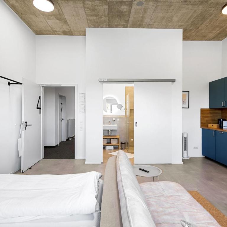 SKYRISE Apartments mit Küche, WLAN & Parkplatz - ruhige Lage - Studio - 13
