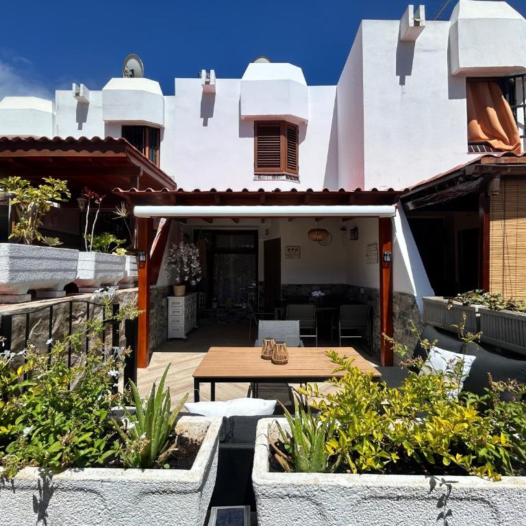 Gran Canaria Apartment Casa June in Puerto Rico Center - Two-Bedroom House - 34