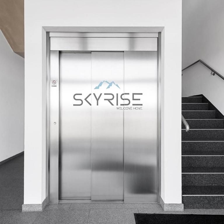 SKYRISE Apartments mit Küche, WLAN & Parkplatz - ruhige Lage - Deluxe Studio - 11