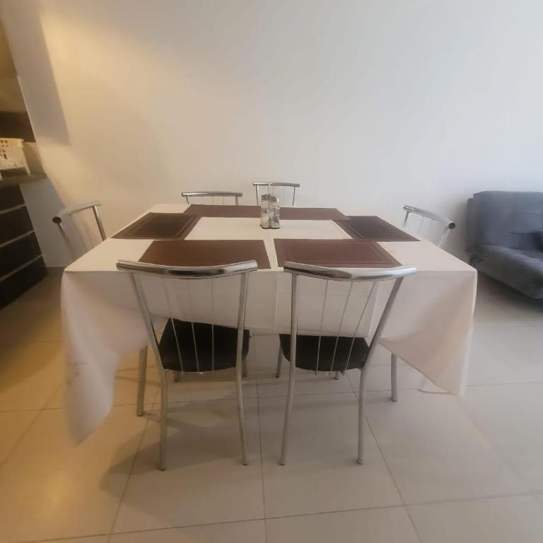 Dpto Completo - Apartamento de 2 dormitorios - 4