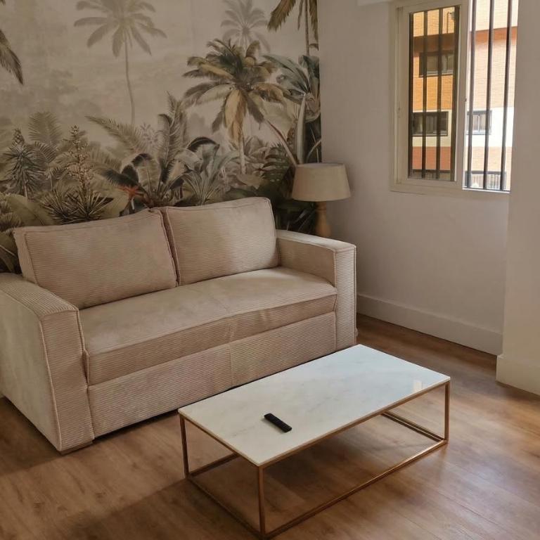 Apartahotel Quo Eraso - One-Bedroom Standard Apartment - 3