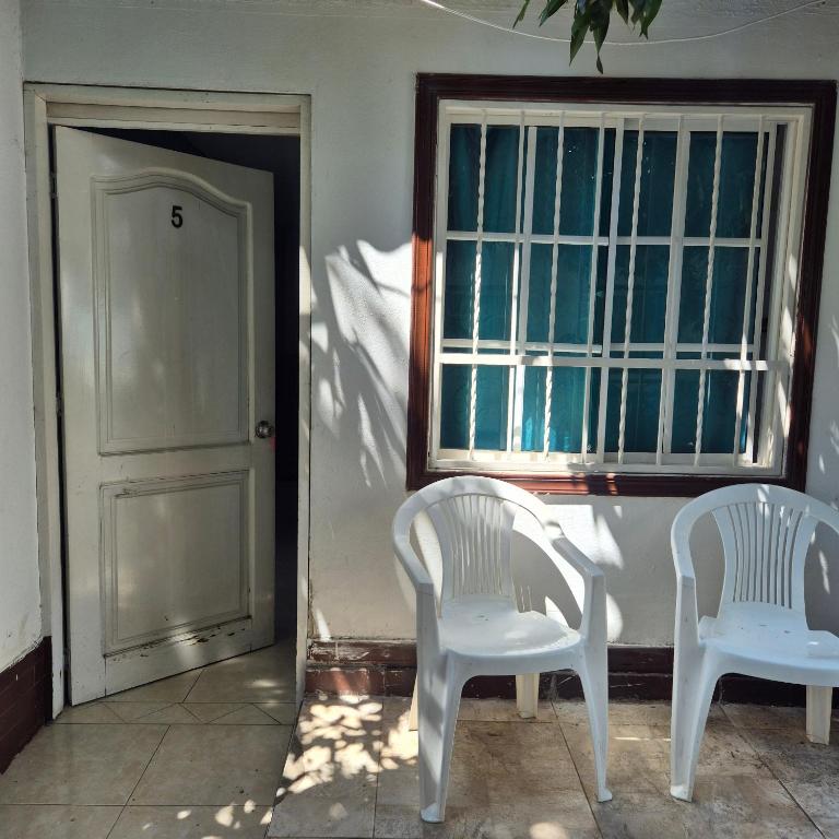 Hostal Casa del Palmar - Triple Room - 5