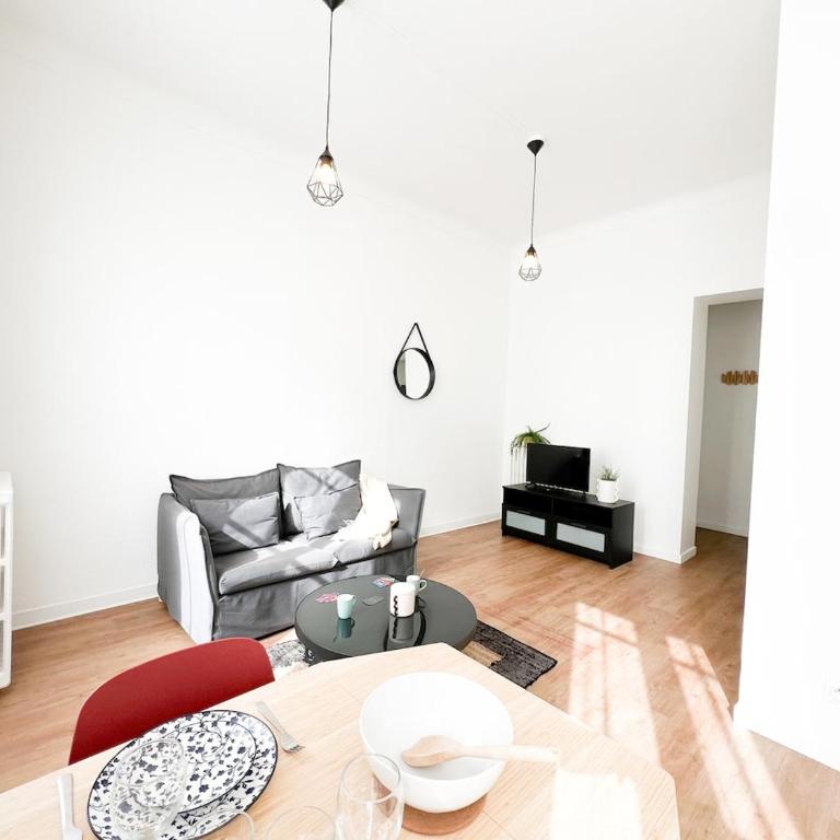 Le Magnolia -T2 à 100m plage et place du commando - Appartement 1 Chambre - 2