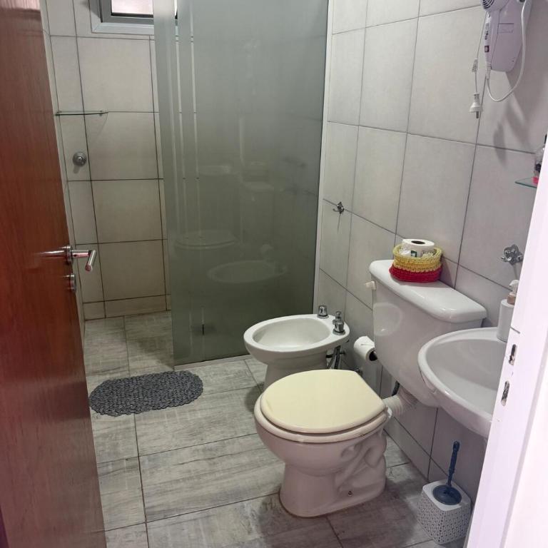 Hospedaje Familiar el Nispero Alojamiento en Oncativo - Two-Bedroom Apartment - 7
