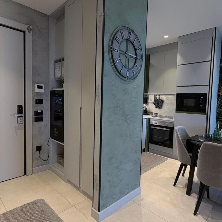 KRUNA 406 Luxury Sea View Apartment with Parking, Minibar, Spa & Beach, Bečići - Apartman sa 1 Spavaćom Sobom - 9