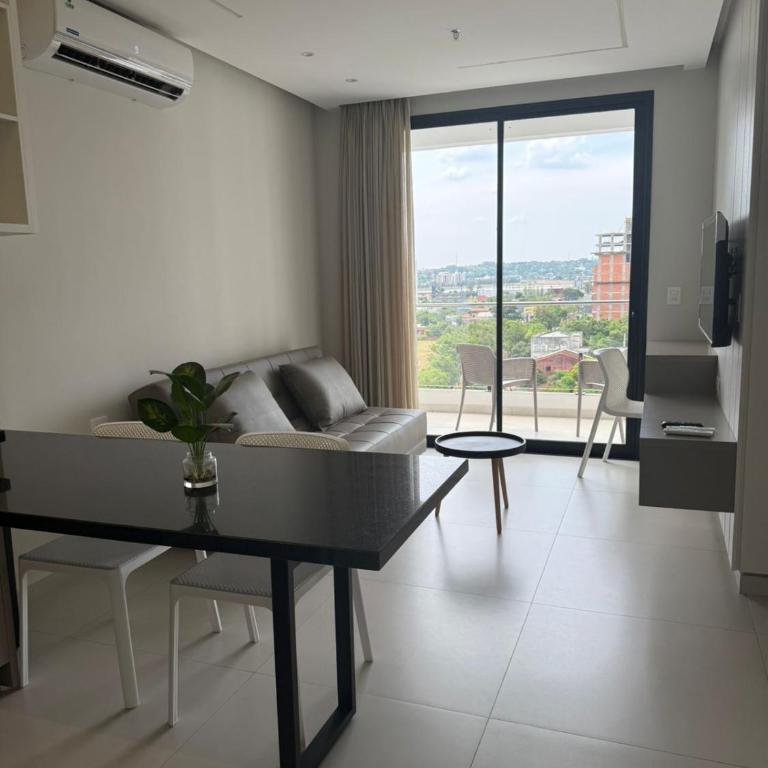 Milord Suites - Family Room with Balcony - 6