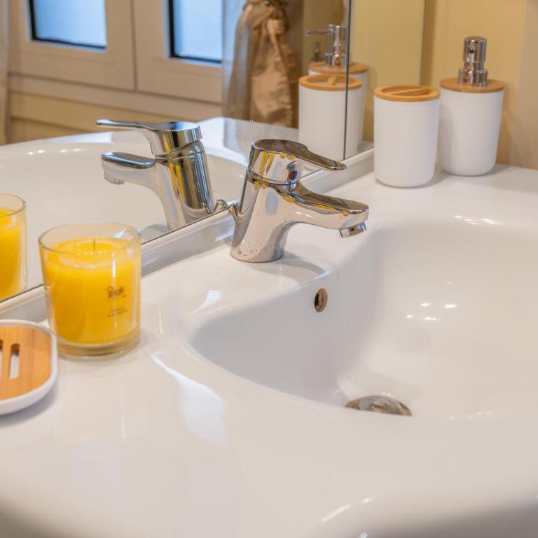 Cozy Apartment near Lake Como - AC - for 2 - One-Bedroom Apartment - 19