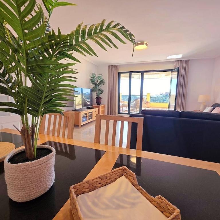 Queen Marie - Golf, Parking and Pool - Benalmádena - Apartamento de 2 dormitorios - 11