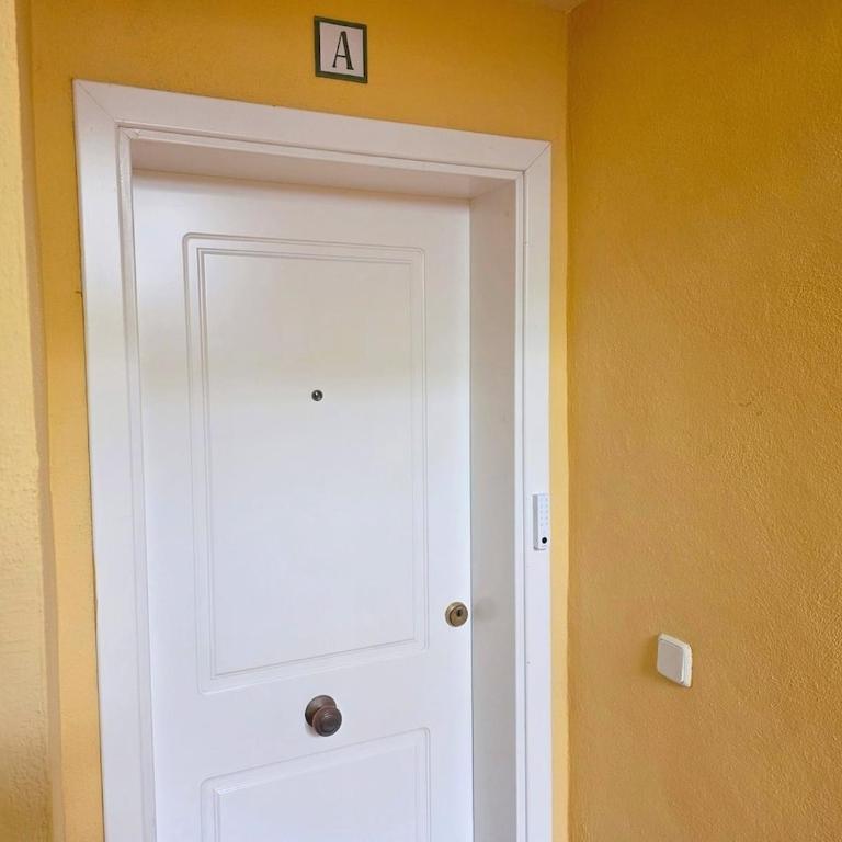 Queen Marie - Golf, Parking and Pool - Benalmádena - Apartamento de 2 dormitorios - 50