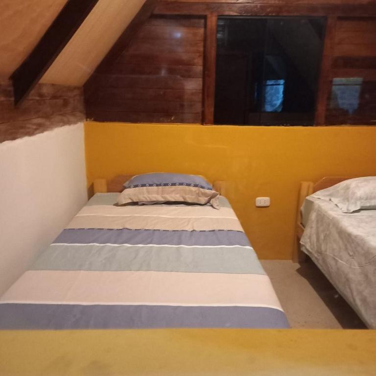 Lucmabamba Cabaña de los Duendes - Habitación Doble - 2 camas - 4