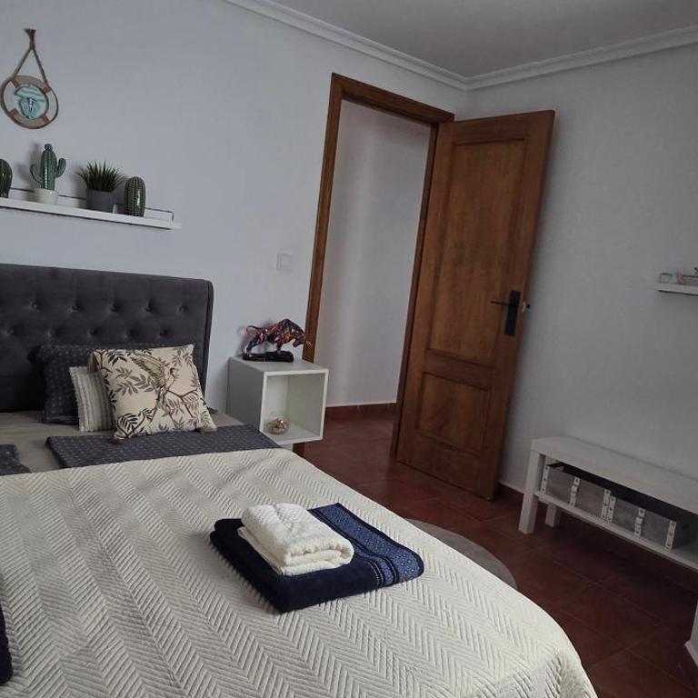 Nice 2 bedroom apartment in Torrevieja - Two-Bedroom Apartment - 10