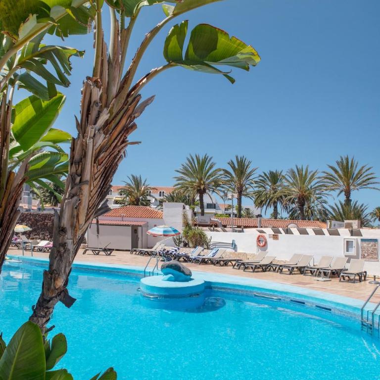 Modern 1 Bedroom Apartment with Terrace and AC Near Beach in Las Americas - Apartamento de 1 dormitorio con terraza - 3