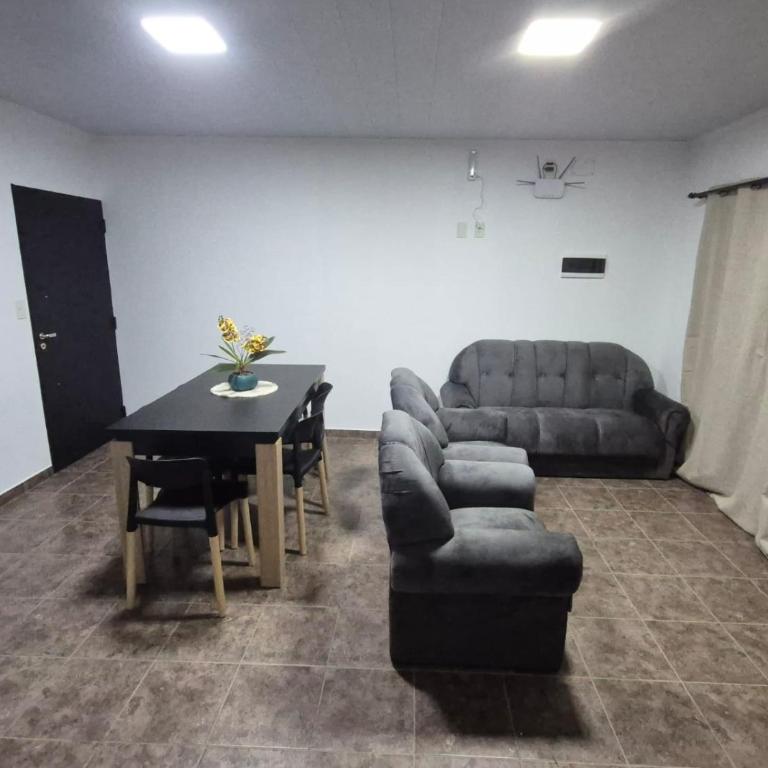 Departamento Céntrico - Apartamento de 2 dormitorios - 4
