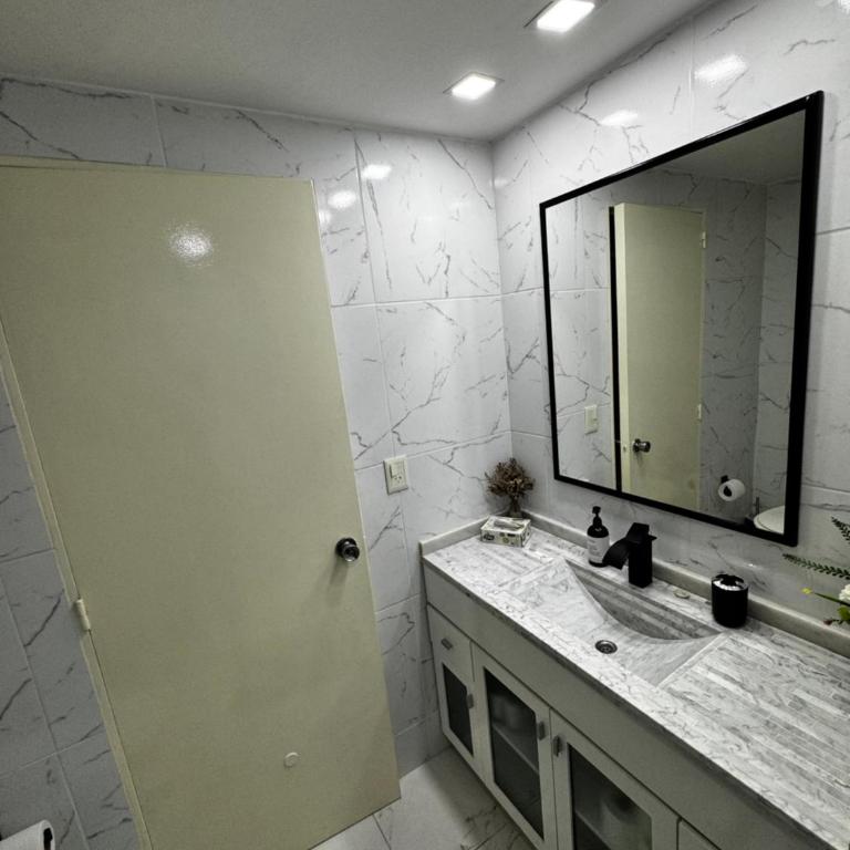 City Center Buenos Aires - Bright Apartment- Walk Everywhere - Apartamento de 1 dormitorio - 31