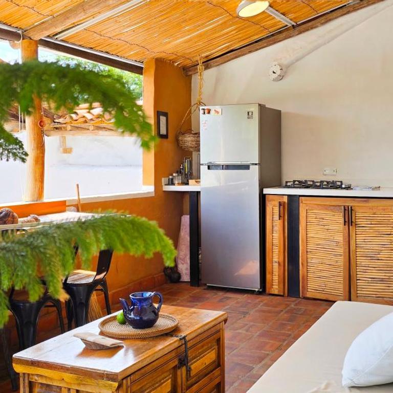 LOLO & Lo Loft Apartments - Peaceful Neighborhood Panoramic Terrace - Apartment with View and Balcony - 6