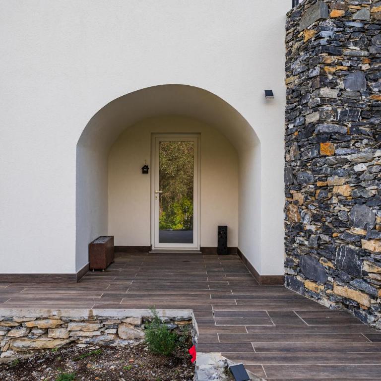 Rapallo - Bilocale con piscina e vista colline - Appartamento con 1 Camera da Letto - 4