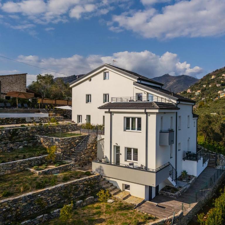 Rapallo - Bilocale con piscina e vista colline - Appartamento con 1 Camera da Letto - 34