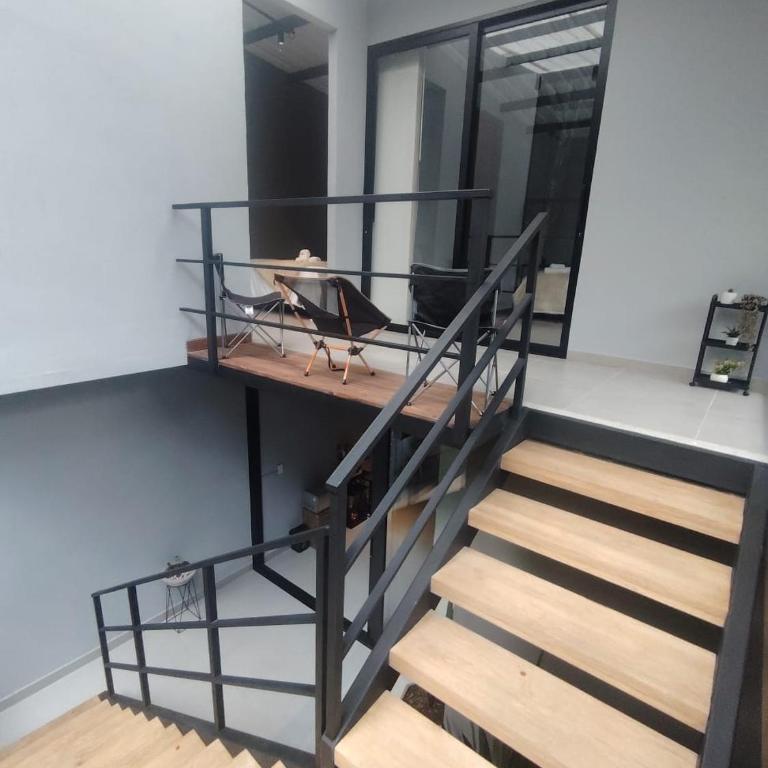 Cálida estancia a 5 min del aeropuerto JMC - Apartamento - 2 niveles - 5