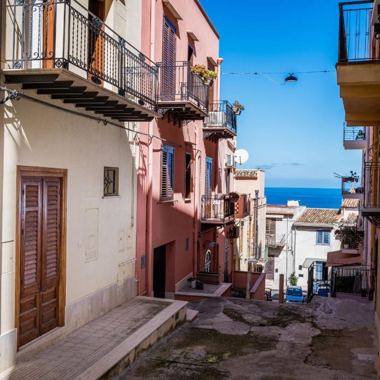 Peperoncino Guest Home - Monolocale con Balcone - 11