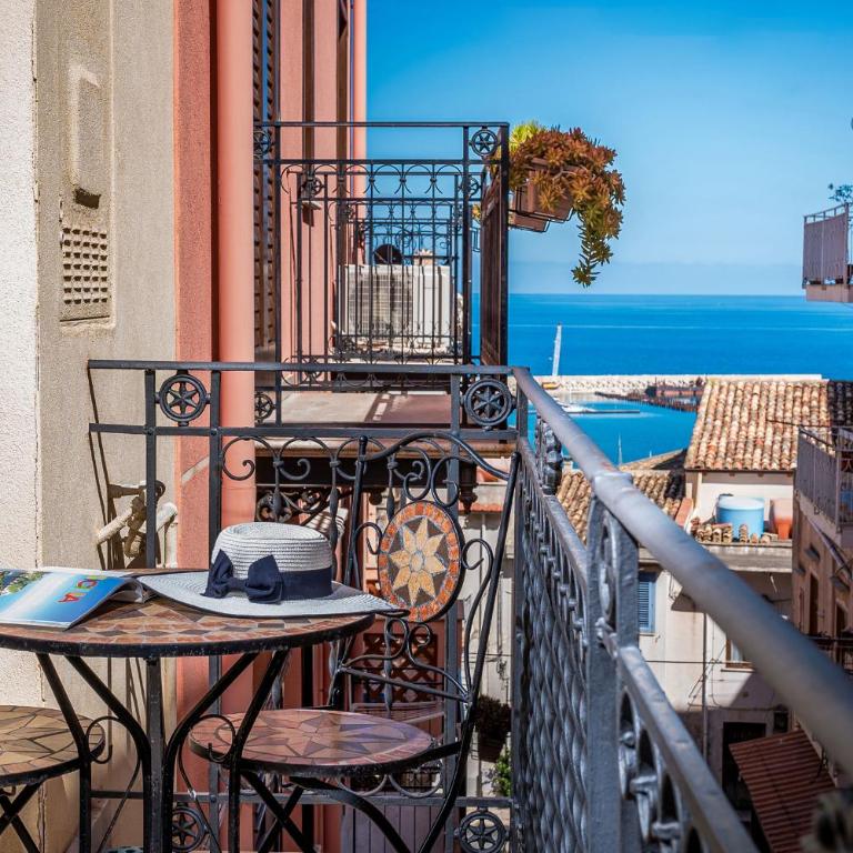 Peperoncino Guest Home - Monolocale con Balcone - 14