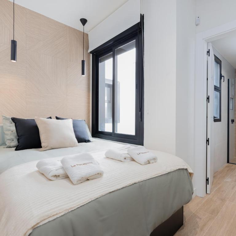 C56 - Studio with amazing terrace in the centre - Estudio con terraza - 5