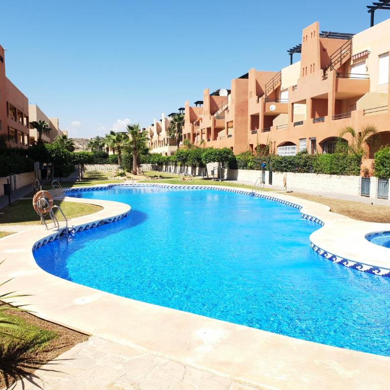 Apartamentos Paraiso Vera Playa, Atico Bora Bora con piscina privada, pie de playa, WIFI - Apartamento de 2 dormitorios con piscina privada - 36