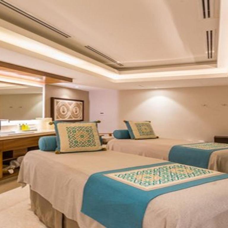Buganvilias Owner Private Club Ambassador 1BR2B REQUEST DATE- See by Clay & Lisa - One-Bedroom Apartment with Balcony and Sea View - 30