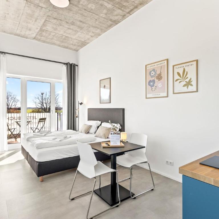 SKYRISE Apartments mit Küche, WLAN & Parkplatz - ruhige Lage - Studio mit Balkon - 14