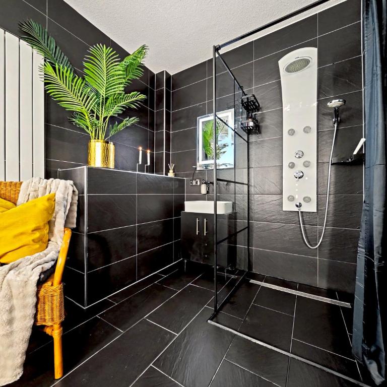 Shiny Loft für bis zu14, Sauna, Billardtisch, 3 Badezimmer - Apartamento - 77