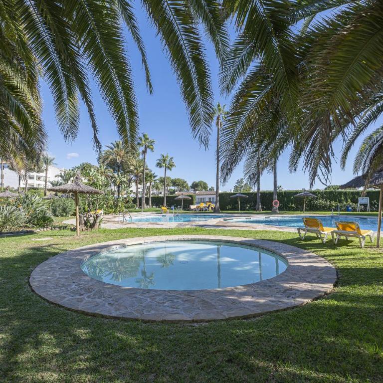 Luminoso Estudio con Terraza, Piscina y Vistas al Mar - Estudio - 5