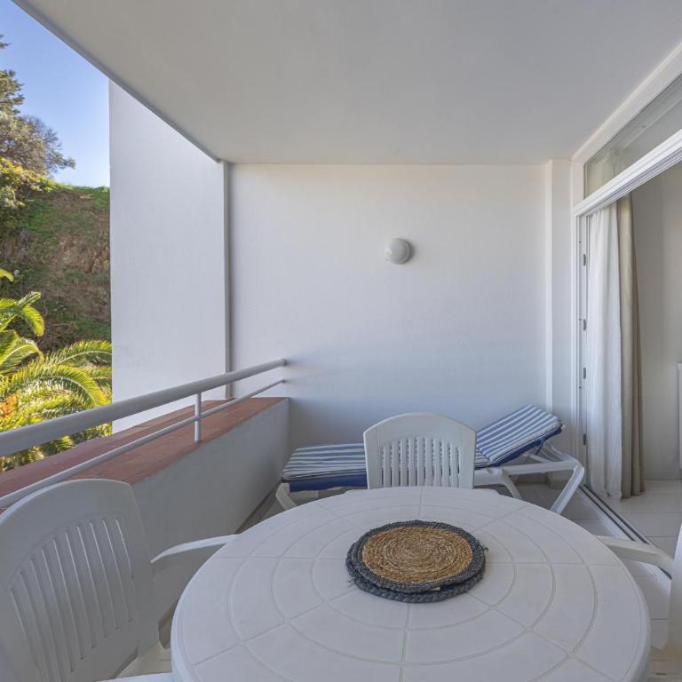 Luminoso Estudio con Terraza, Piscina y Vistas al Mar - Estudio - 27