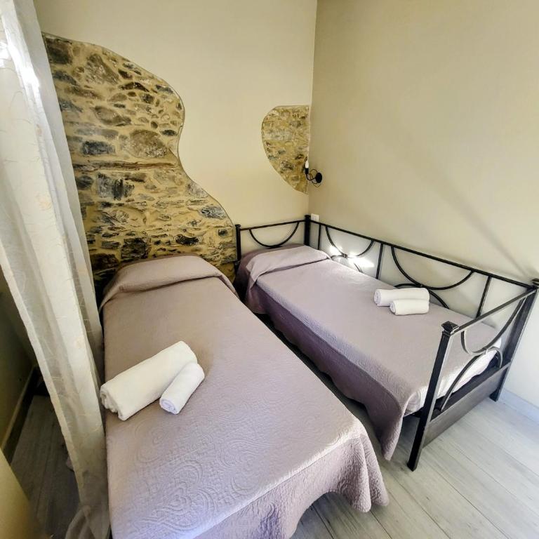 Casa D'amore - Family Room with Private Bathroom - 20