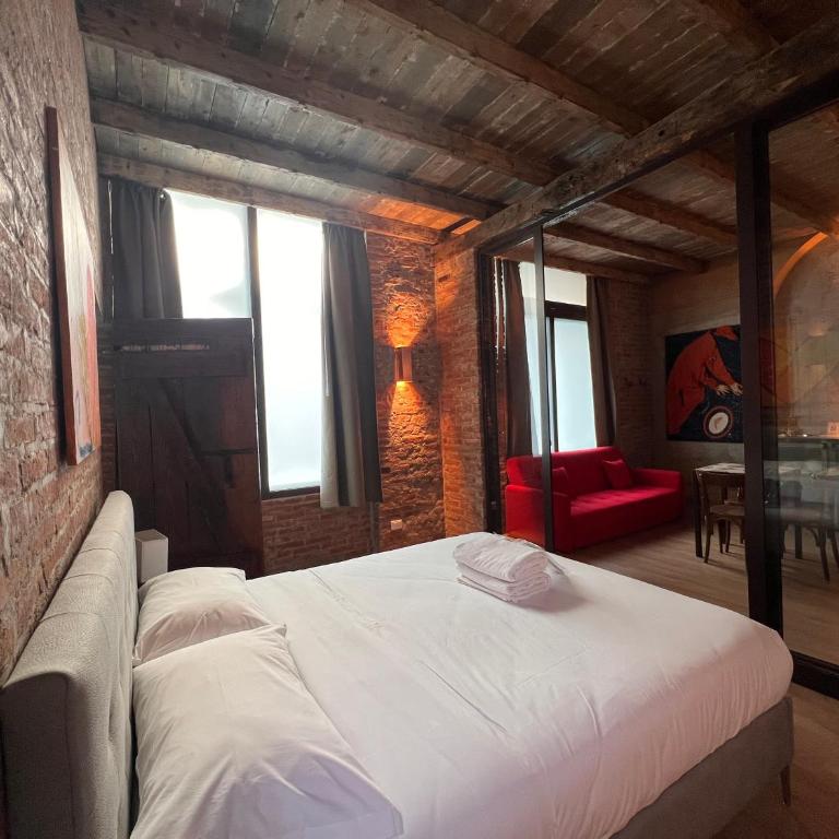 Emme Loft I Orange Moon - Vibrant Modern Luxury Loft Milan - One-Bedroom House - 8