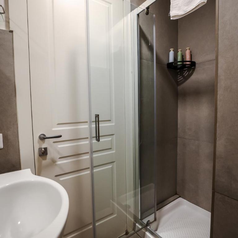 Dimora Megaride - Camera Matrimoniale con Bagno Privato Esterno - 7