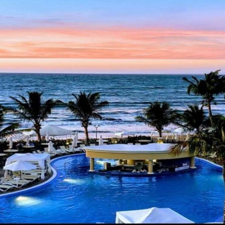 Pueblo Bonito Emerald Bay Owner Studio Suite- NEW YEARS REQUEST see Clay & Lisa - Suite Junior con balcón - 33