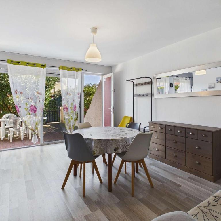 Appartement lumineux 4-6 pers avec terrasse, parking et cuisine équipée à Marseillan - FR-1-326-502 - Appartement (6 Adultes) - 7