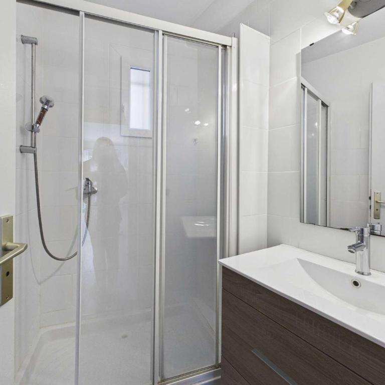 Appartement lumineux 4-6 pers avec terrasse, parking et cuisine équipée à Marseillan - FR-1-326-502 - Appartement (6 Adultes) - 13