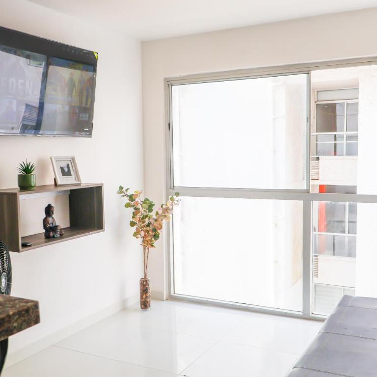 Apto en Cartagena Cerca de Zona Turística y Mar con 3 habitaciones - Three-Bedroom Apartment - 19