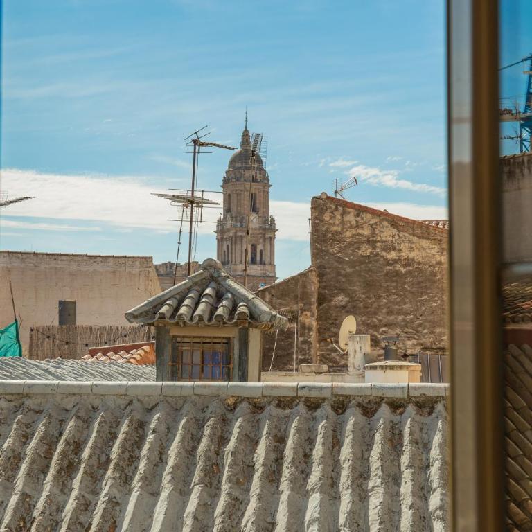 C61 - Brand New One Bedroom Cathedral Views - Apartamento - 1