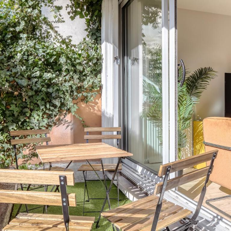 Roxane - Parking Privé et Terrasse - Three-Bedroom Apartment - 7