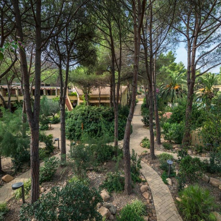 Residence with swimming pool close to the sea - Appartamento - 19