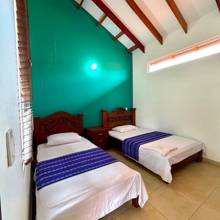 Villa de lujo con piscina de ensueño - Villa - 22