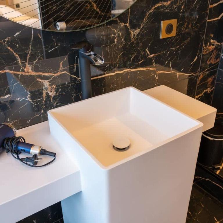 La Sublime Suite - Vue Mer - Balnéo - Appartement 1 Chambre - 10