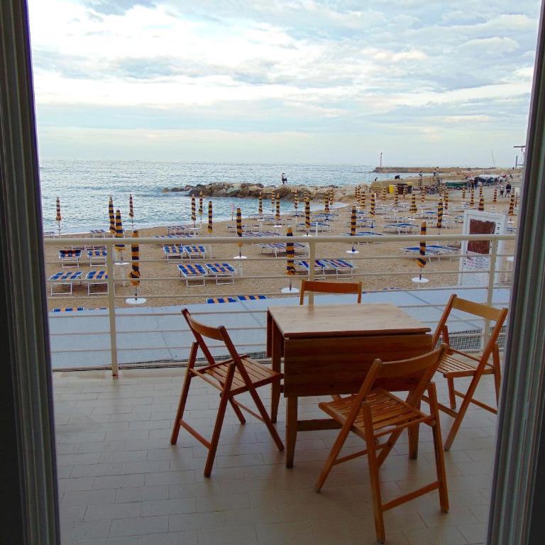 N226 - Numana, meraviglioso bilocale fronte mare - Appartamento con 1 Camera da Letto - 8