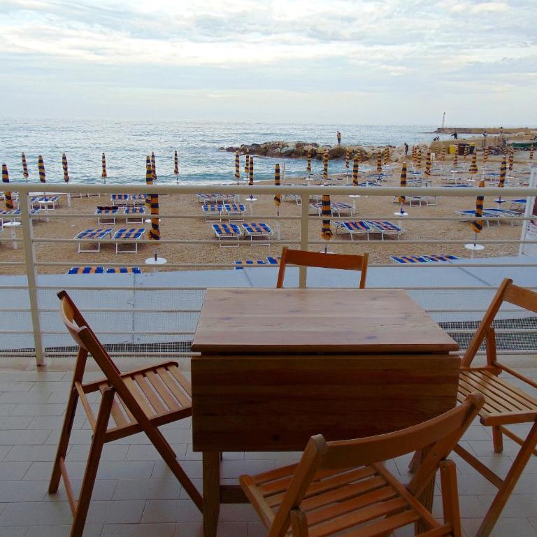N226 - Numana, meraviglioso bilocale fronte mare - Appartamento con 1 Camera da Letto - 9