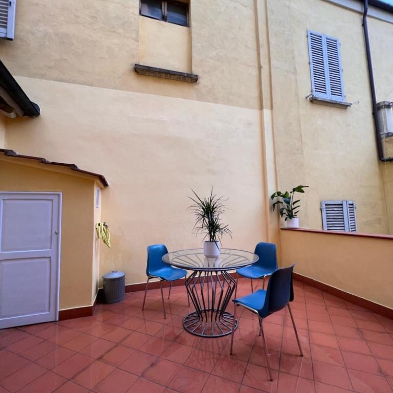 Artisan House - Two-Bedroom Apartment - 18