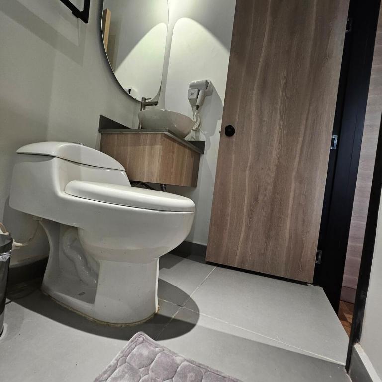 Magic Naranjo House 3BR wAC & jacuzzi in Laureles - Apartamento - 4